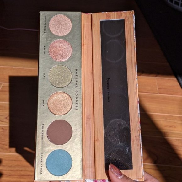 butter LONDON Natural Goddess Palette - Picture 2 of 4